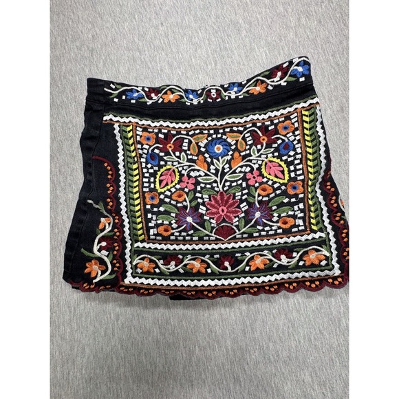Lulus Women's Size L Don't Stop The Party Black Embroidered Mini Skirt - Picture 2 of 7